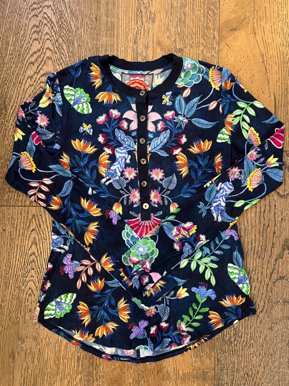 NWT Johnny Was Long-Sleeve Henley Top XS